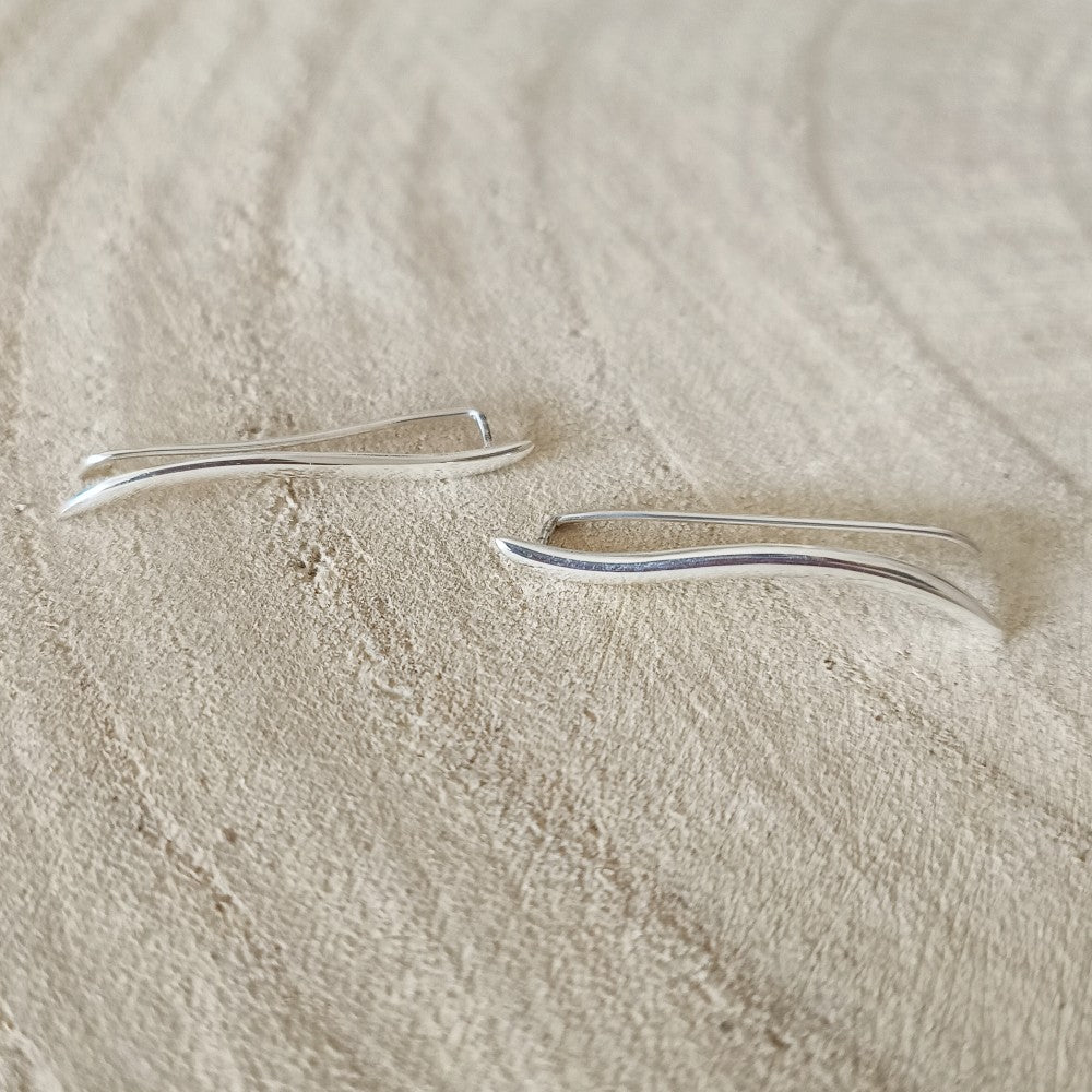 ear climber strak design