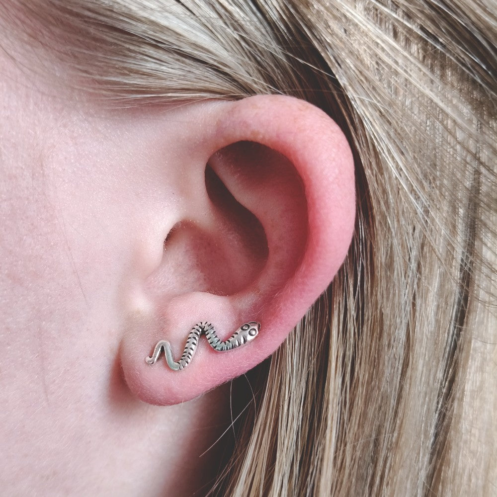 ear climber snake